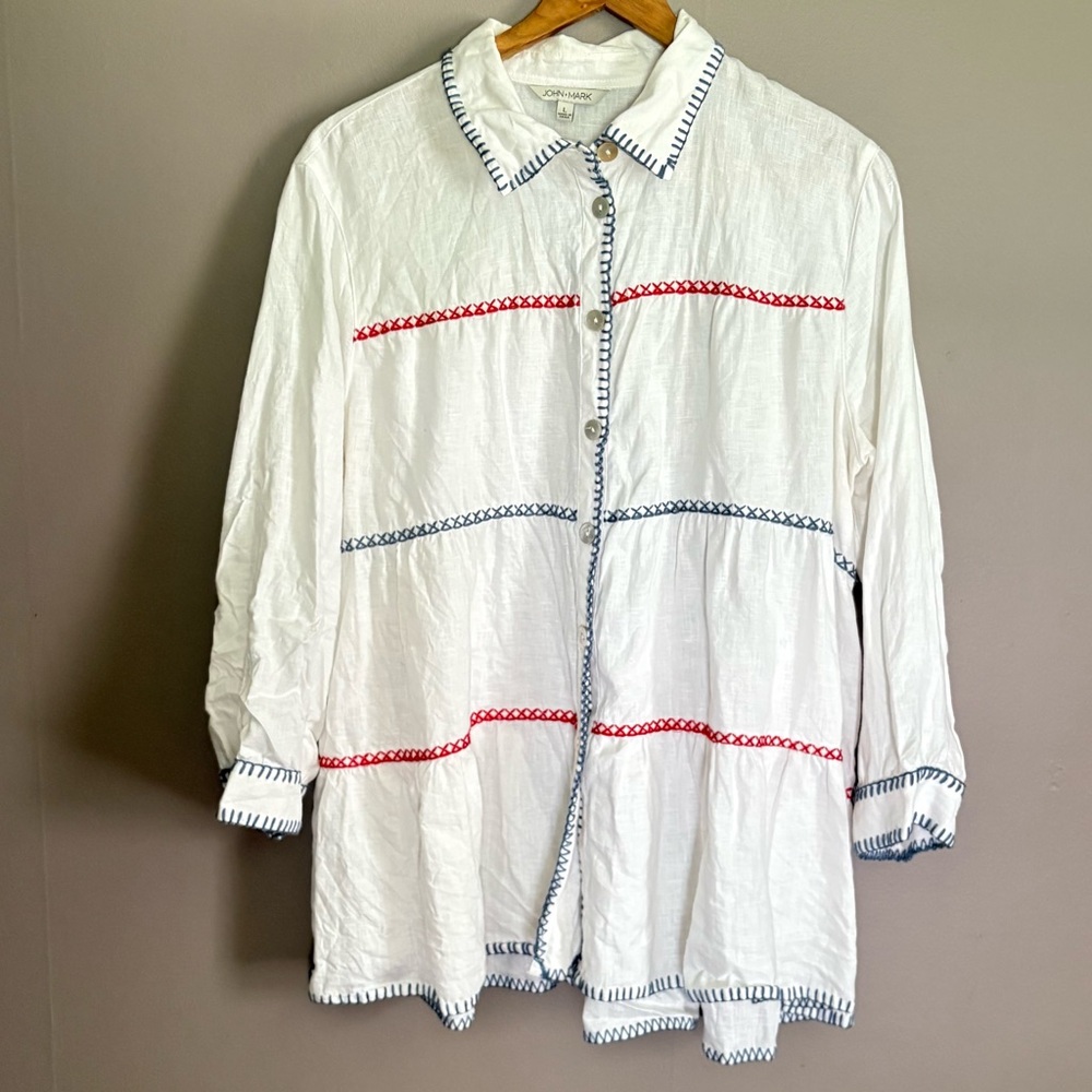 John Mark Linen Embroidered Top Size Large